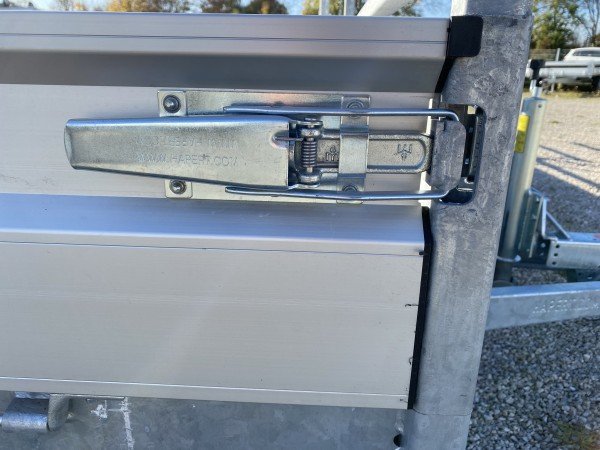 Hapert Azure H 1 260x150 1350 kg Sonderangebot – Bild 2
